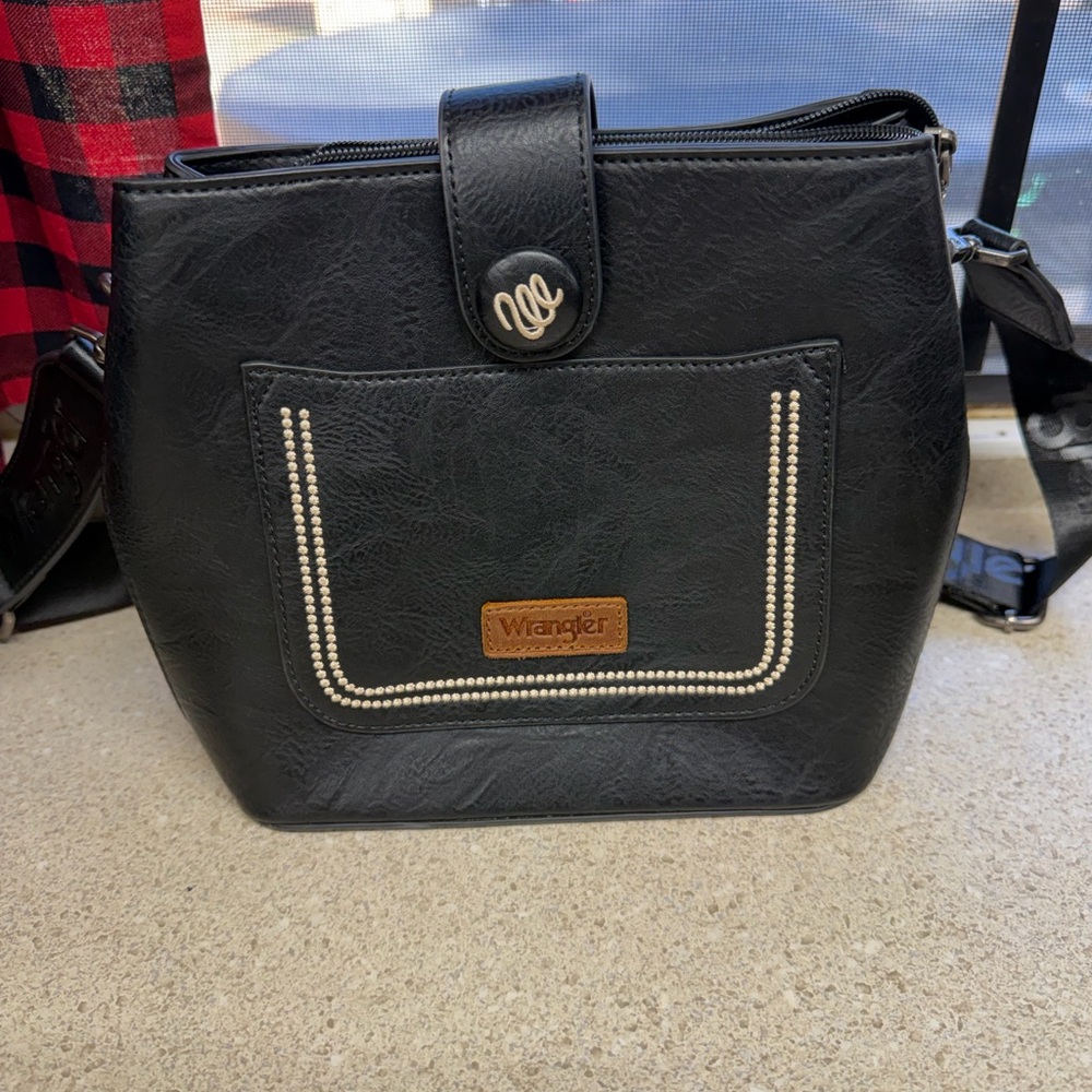 Wrangler Black Shoulder Bag with Pearl Detailing